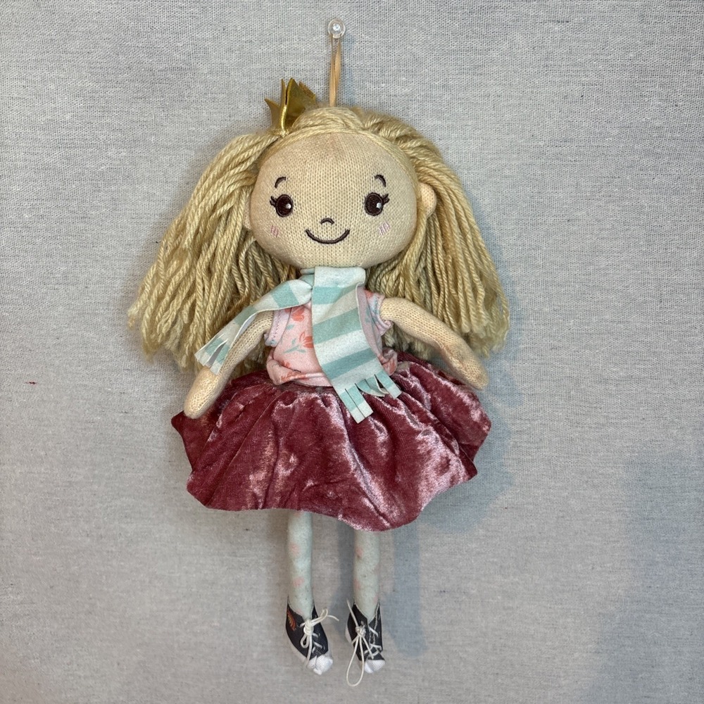 Hopscotch Lane Knit Plush Body Rag Doll Abby Princess Yarn Hair‎ Sunny Days